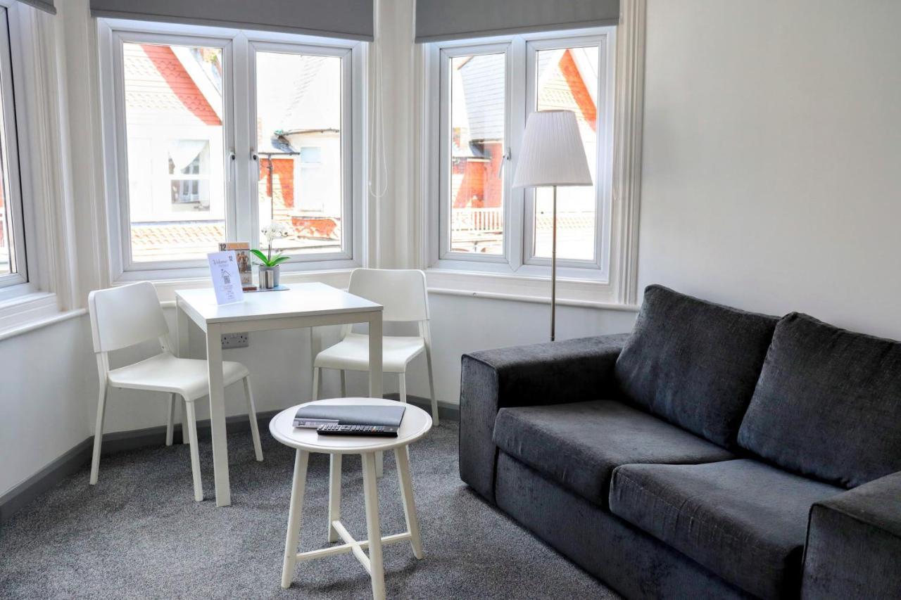 Pier12 Apartment Истборн Екстериор снимка