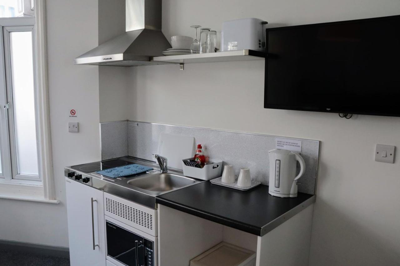Pier12 Apartment Истборн Екстериор снимка