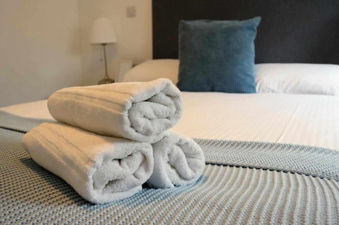 Pier12 Apartment Истборн Екстериор снимка