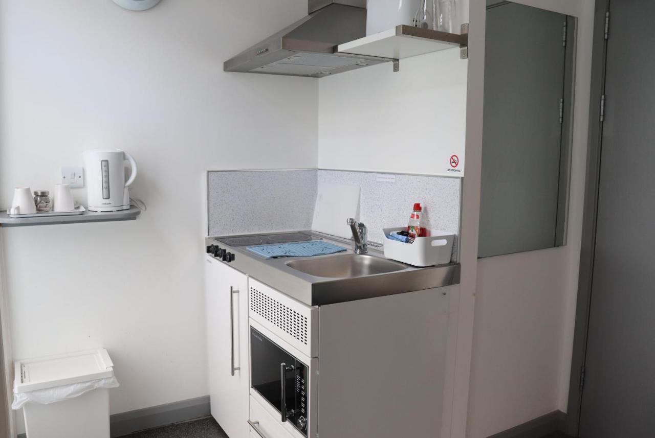 Pier12 Apartment Истборн Екстериор снимка