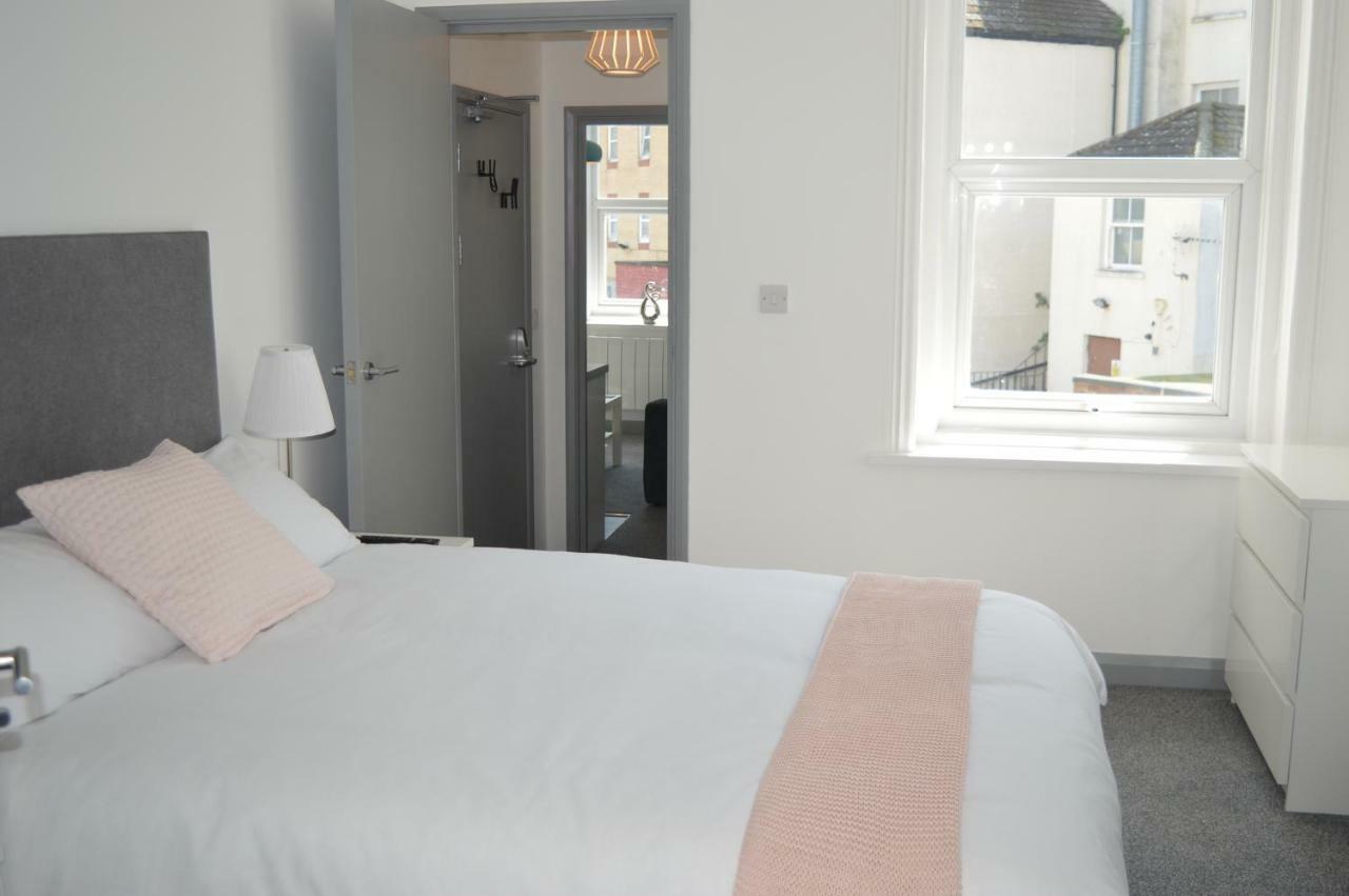 Pier12 Apartment Истборн Екстериор снимка